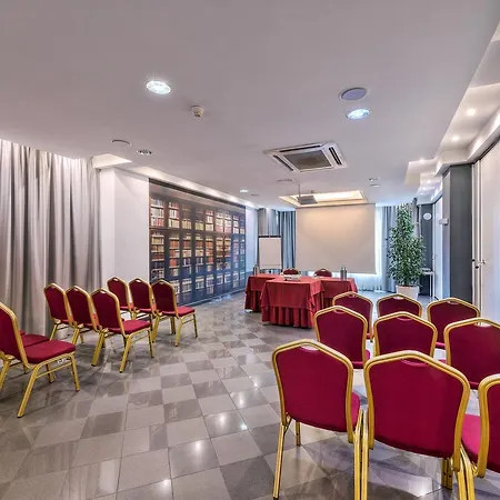 Jr Amadeus 4* Bologna