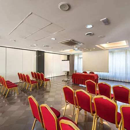 Hotel Jr Amadeus