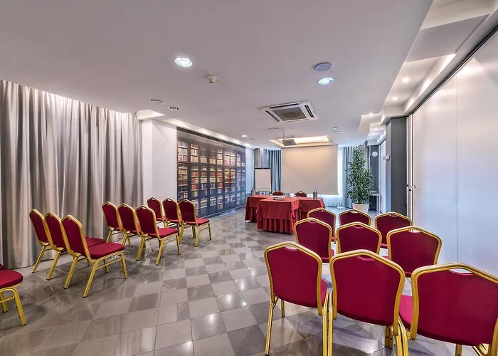 Jr Amadeus 4* Bologna