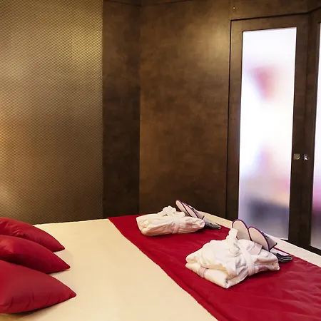 Hotel Jr Amadeus 4*