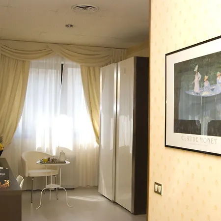 Hotel Jr Amadeus Bologna