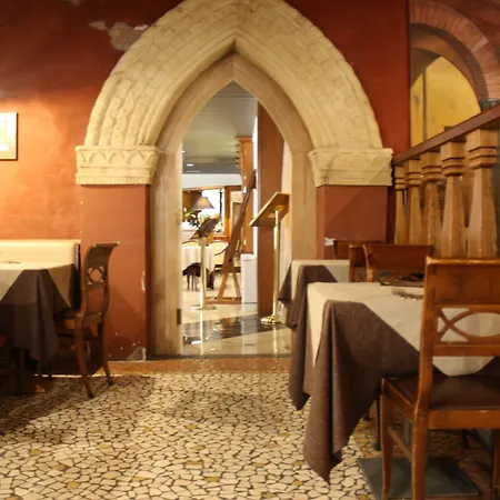 Hotel Jr Amadeus Bologna