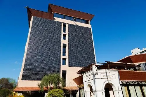 Hotel Jr Amadeus Bolonha