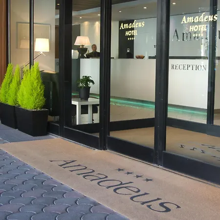 Hotell Jr Amadeus